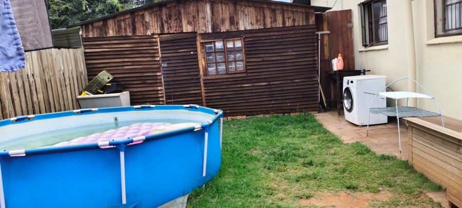 9 Bedroom Property for Sale in Generaal De Wet Free State